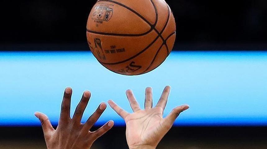 Hawks, 76ers'tan ev sahibi avantajını aldı