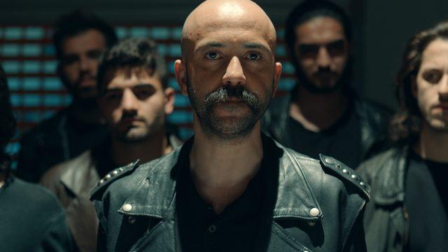 Çukur (1)