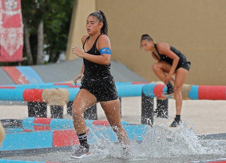 Aleyna'nın annesi Acun Ilıcalı'ya ne dedi? Aleyna yarışmadan ayrılacak mı? G1