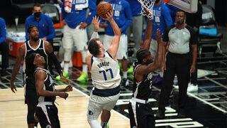 Clippers konferans yarı finaline kalan son takım