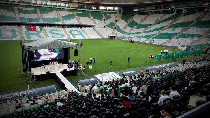 Bursaspor'un yeni başkanı Hayrettin Gülgüler mazbatasını aldı G1