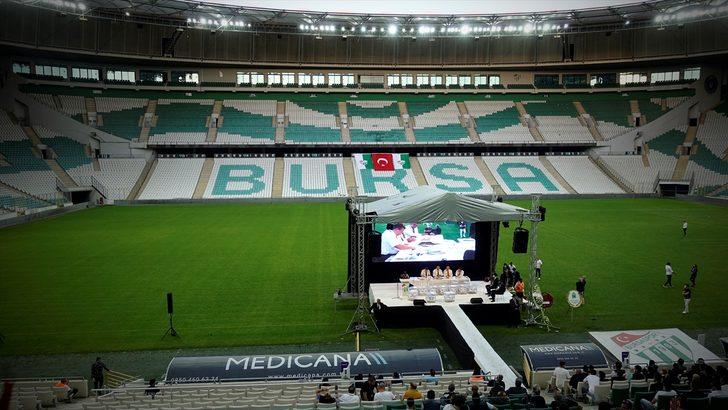 Bursaspor'un yeni başkanı Hayrettin Gülgüler mazbatasını aldı G4