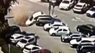 Kudüs’te otopark zemini çöktü, araçlar teker teker oluşan çukura düştü