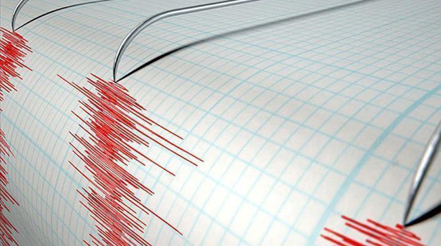 Son Dakika: Ege Denizi'nde 4,1 büyüklüğünde deprem