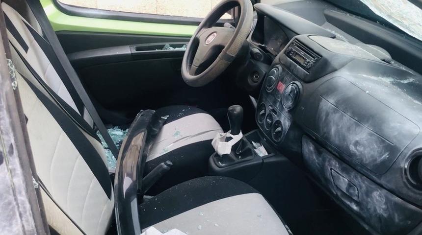 Kimliklerini öğrenince şoke oldu! 700 kilometre yol katederek aracını parçaladılar 