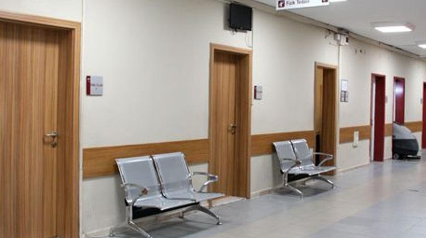 Hastaneyi karıştıran darp olayı! Doktor ve hasta yakını birbirini suçladı