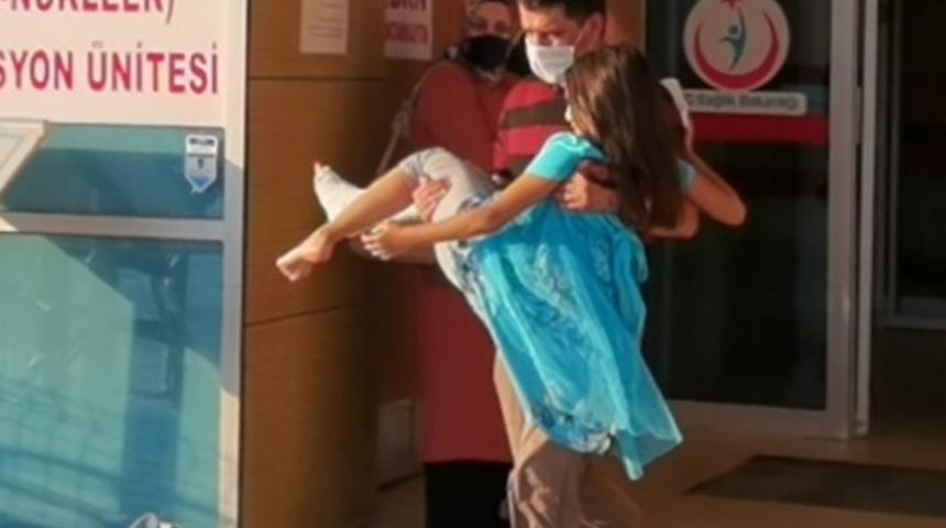 Çocukların oyunu kötü bitti! 9 yaşındaki Berra kanlar içinde kaldı
