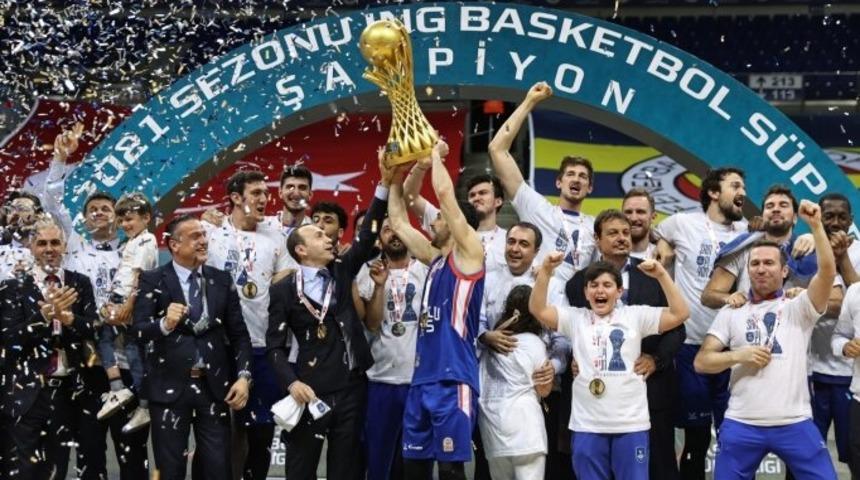 ING Basketbol Süper Ligi'nde 2020-2021 sezonunun şampiyonu Anadolu Efes oldu
