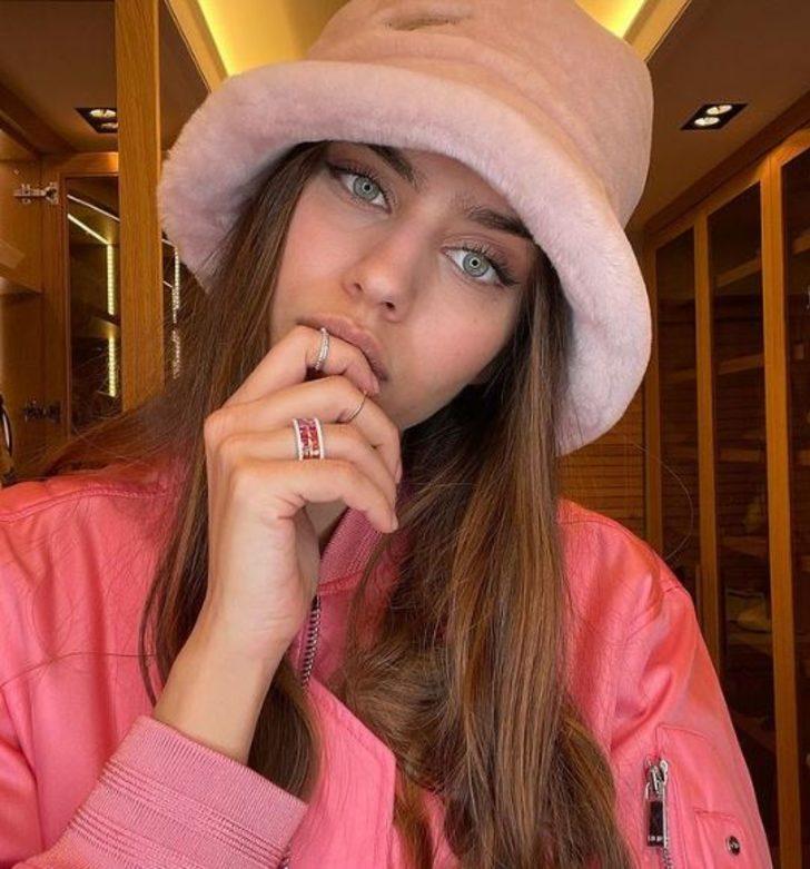 Ünlü futbolcu Mesut Özil’in eşi Amine Gülşe imaj değişikliğine gitti! Yeni imajıyla herkesi kendisine hayran bıraktı G2