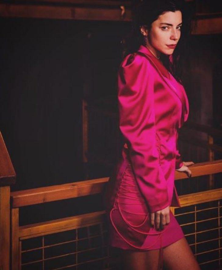 Merve Boluğur'dan ilginç ilişki yanıtı: 'Egzozu bozuk kamyon gibiyim' G5