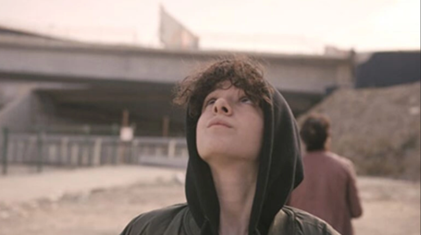 Azra Deniz Okyay’ın Hayaletler filminin festival macerası devam ediyor