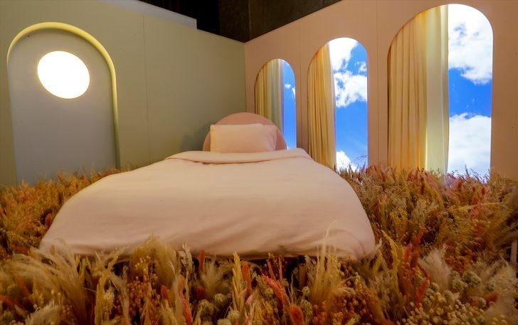 Antalya'da tatil konseptlerinin boyalarla anlatıldığı sergi açıldı G1