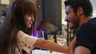 Cam Tavanlar dizisi nerede çekildi, konusu nedir? Cam Tavanlar dizisinin oyuncuları kimler?