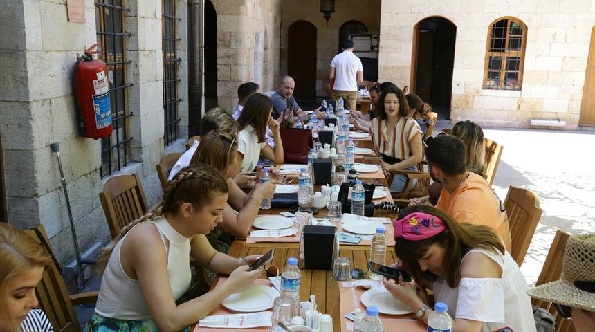 Yurt dışından gelen sosyal medya fenomenleri Gaziantep'te! Şehri tanıtacaklar