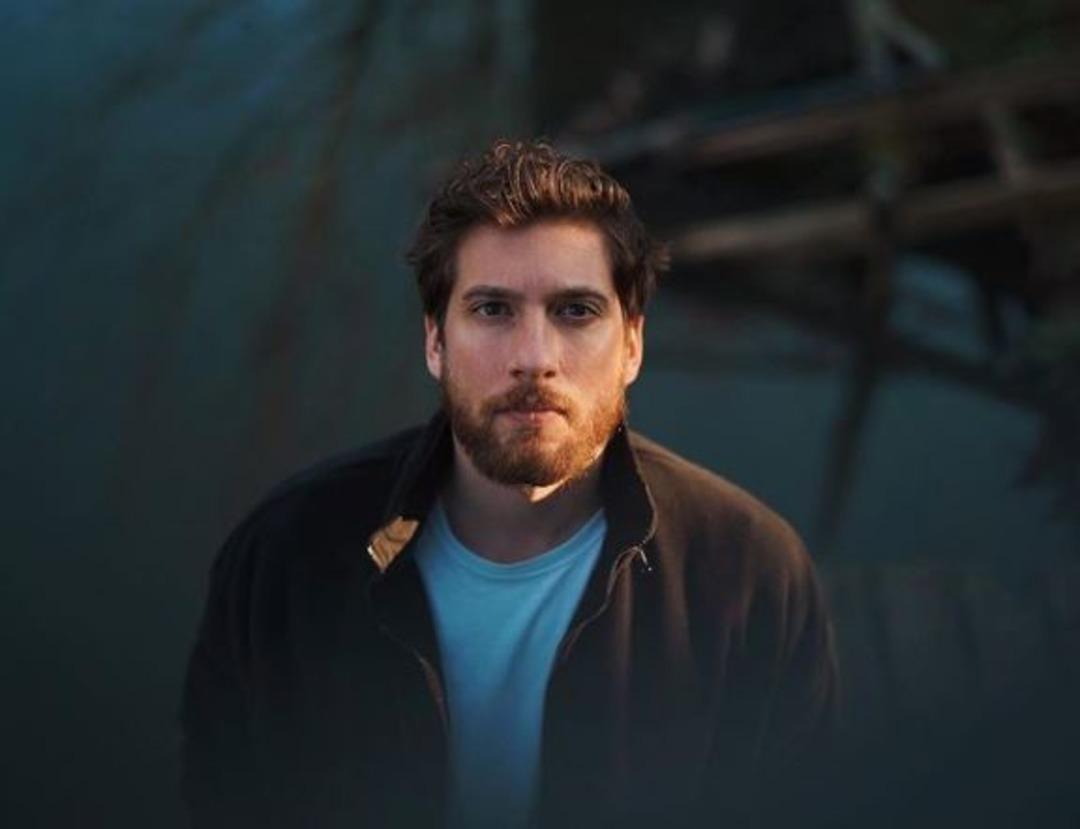 Cam Tavanlar dizisinin İskender&rsquo;i Utku Ateş kimdir? Utku Ateş ka&ccedil; yaşında?