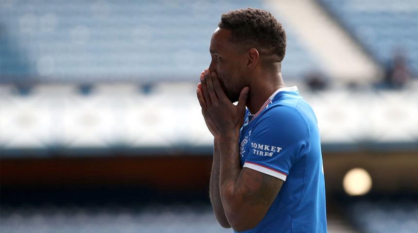 Jermain Defoe hem hoca, hem oyuncu oldu