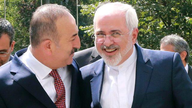 Dışişleri Bakanı Çavuşoğlu (solda) dün Suriye'deki gelişmelerle ilgili olarak İranlı mevkidaşlı Zarif (sağda) ile bir telefon görüşmesi yaptı.