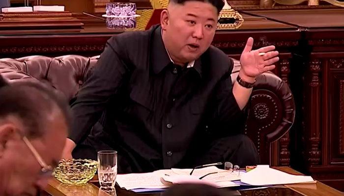 Toplantıda ortaya çıkan Kuzey Kore lideri Kim Jong Un yeni görüntüsüyle şaşkına çevirdi