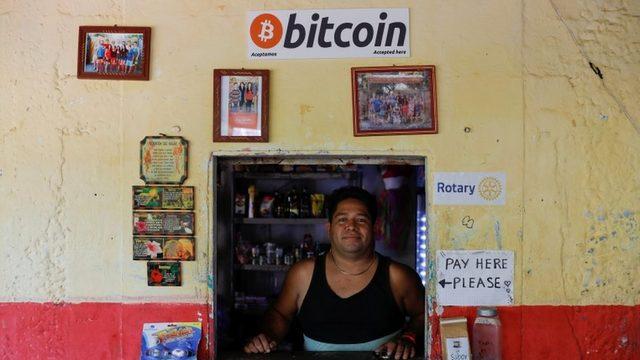 Bitcoin: El Salvador, kripto parayı resmi para birimi ilan eden ilk ülke oldu