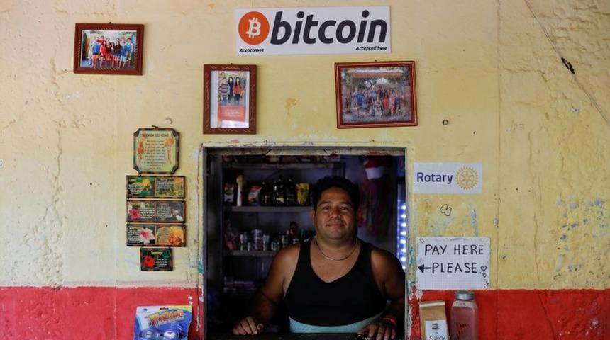 Bitcoin: El Salvador, kripto parayı resmi para birimi ilan eden ilk &uuml;lke oldu