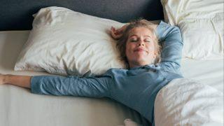 Her gün aynı saatte uyanırsanız vücudunuzda neler olur?