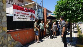 Şehit öğretmen Şenay Aybüke Yalçın mezun olduğu lisede anıldı