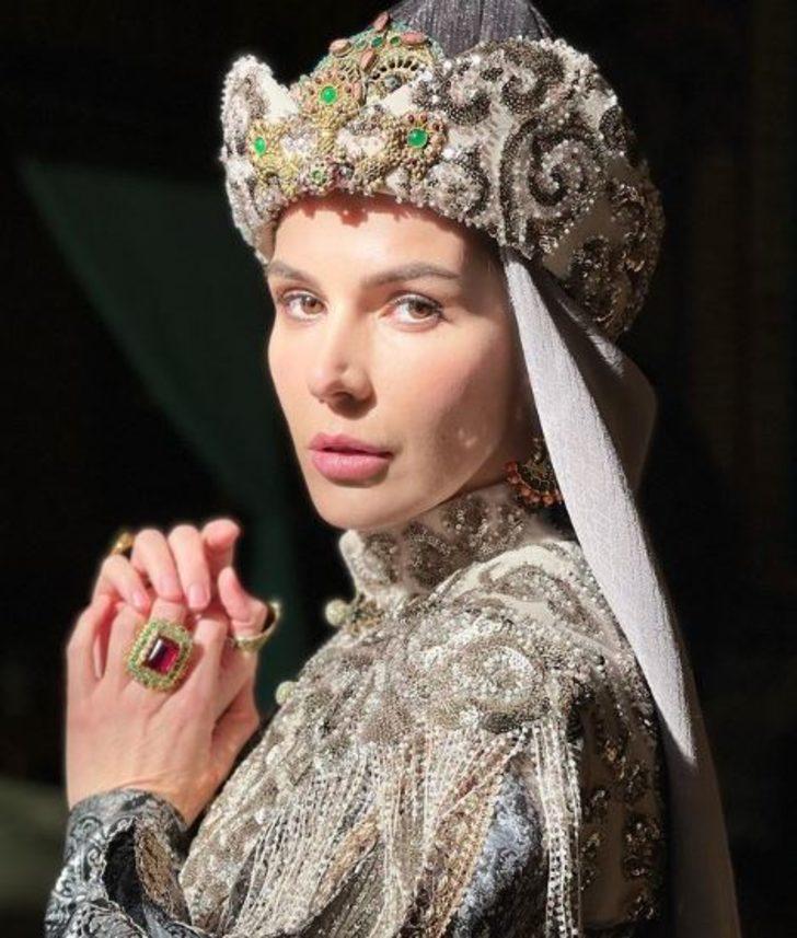 Uyanış Büyük Selçuklu'nun Terken hatunu Hatice Şendil yeni imajıyla hayran bıraktı! G4