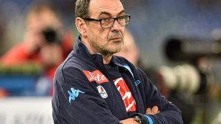 Lazio, Maurizio Sarri'yi sigarayla duyurdu