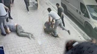 Yer: İstanbul! Dakikalarca dövüldü, imdadına vatandaşlar yetişti