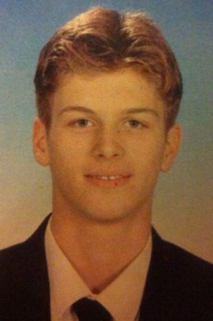 Filiz Akın'ın yanındaki küçük çocuğu tanıdınız mı? Şimdilerde çok ünlü... G4