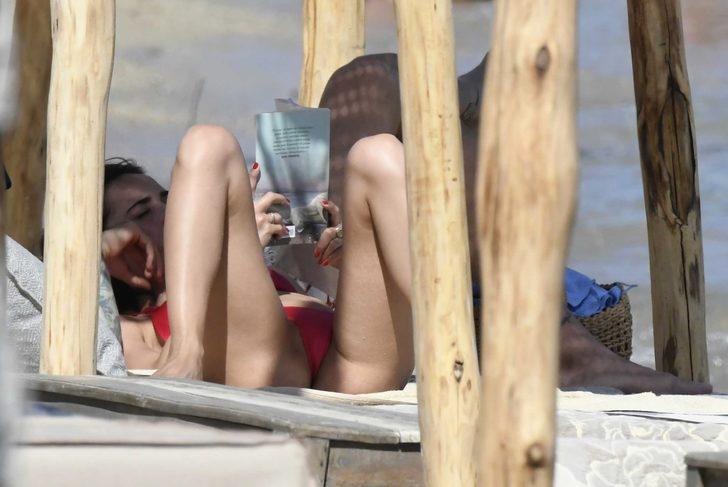 Ünlü futbolcu Alessio Romagnoli tatilde aşka geldi!  G5