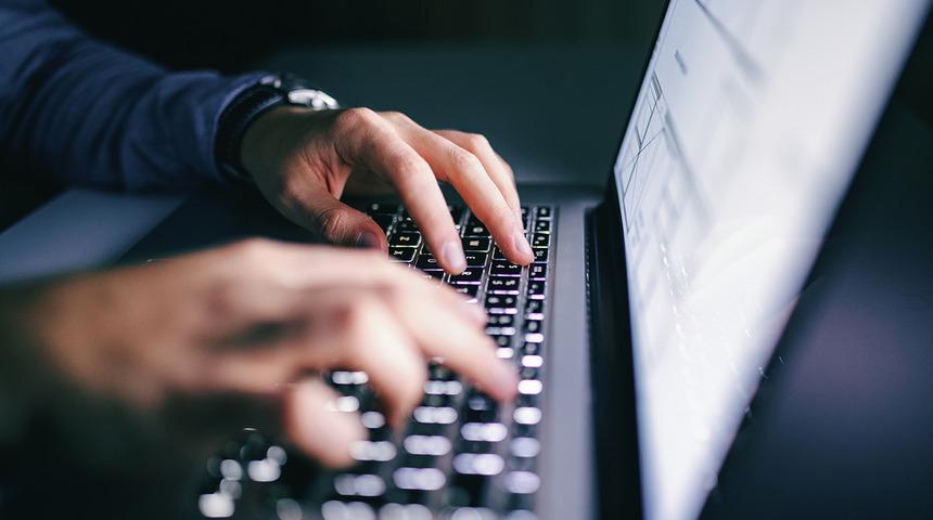 K&uuml;resel internet kesintisinin nedeni belli oldu!