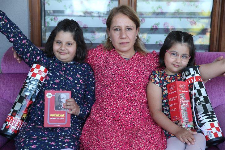 Giresun'da 23 Nisan'da evlerini Türk bayraklarıyla donatan bin çocuğa hediye verildi G5