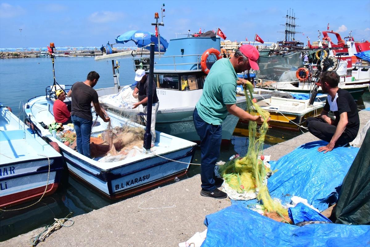 Batı Karadeniz'de kıyı balık&ccedil;ılığı başladı
