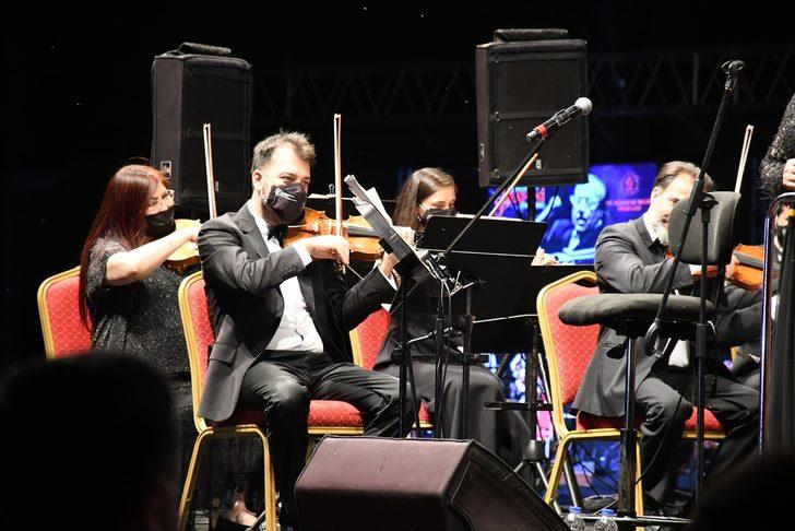Adana'da "Yaza Merhaba" konserleri devam ediyor G2