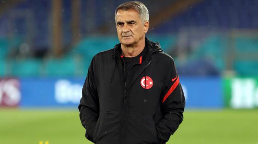 İtalyanlardan Şenol Güneş'e çirkin taciz