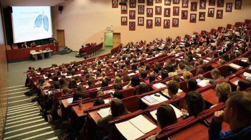 2021-2022 üniversiteler ne zaman açılacak, açılacak mı? Üniversitelerde yüz yüze eğitim ne zaman?