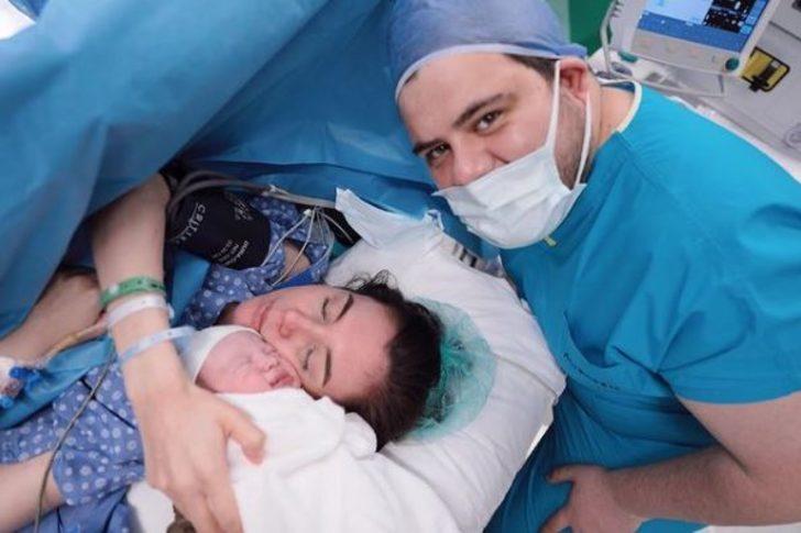 Eser Yenenler'den romantik Berfu Yenenler paylaşımı: 'Nice yıllarımız olsun karıcığım' G4