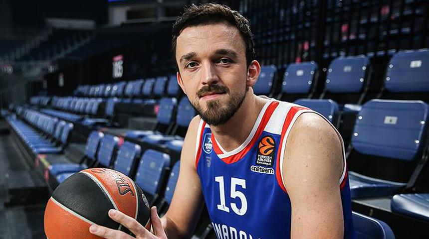 Milli basketbolcu Sertaç Şanlı, Barcelona ile anlaştı