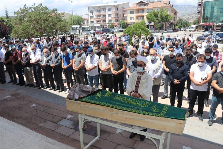 Organlarını bağışlamak isteyen Songül öğretmenin dileğini ailesi yerine getirdi G1