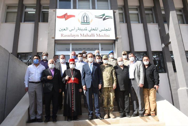 Şanlıurfa Valisi Abdullah Erin, Resulayn'da yaşayan Süryani cemaati temsilcileriyle bir araya geldi G1