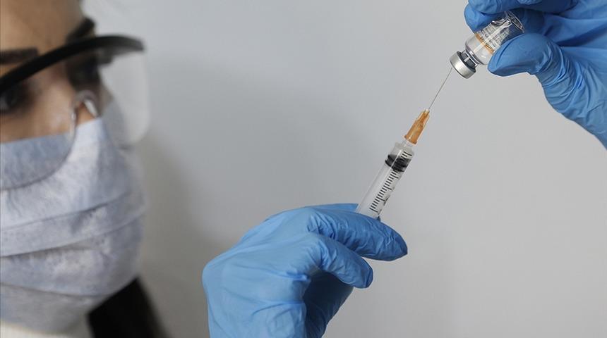 Intel'den aşısız çalışan kararı!