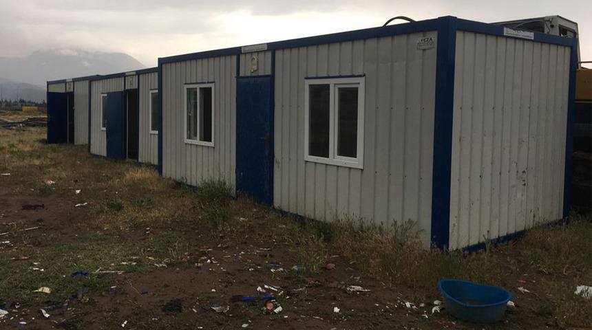 Akılalmaz hırsızlık! Çaldığı konteynerleri taşımak için vinç ve TIR kiralamış