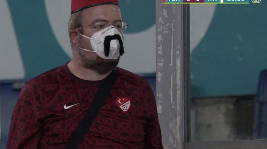 Türkiye-İtalya maçına damga vuran kare!