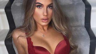 Ünlü ismin model kızı Sophia Peschisolido müstehcen paylaşımlarına hız verdi