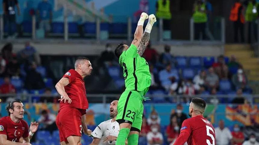 Uğurcan Çakır: Üzülecek bir şey yok, başımız dik