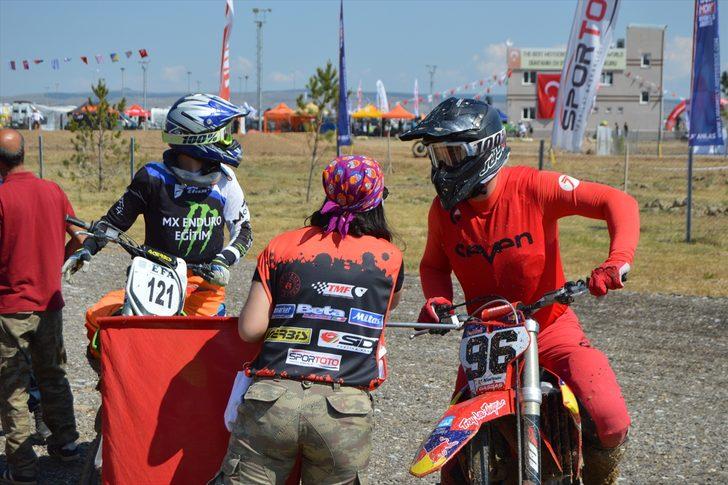 Afyonkarahisar'daki motokros şampiyonaları antrenman turlarıyla başladı G5