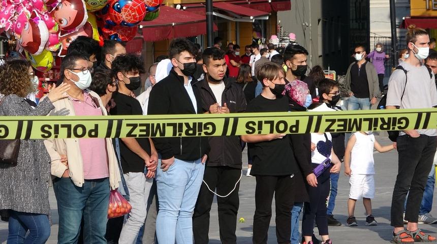 Unutulan çanta polisi alarma geçirdi! Vatandaşlar, operasyonu gözlerini ayırmadan izledi