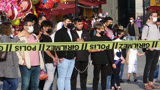 Unutulan çanta polisi alarma geçirdi! Vatandaşlar, operasyonu gözlerini ayırmadan izledi