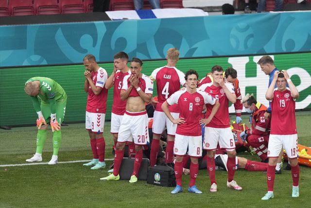 Danimarka - Finlandiya manda korkutan anlar: Eriksen yerden kalkamad! UEFA ma erteledi